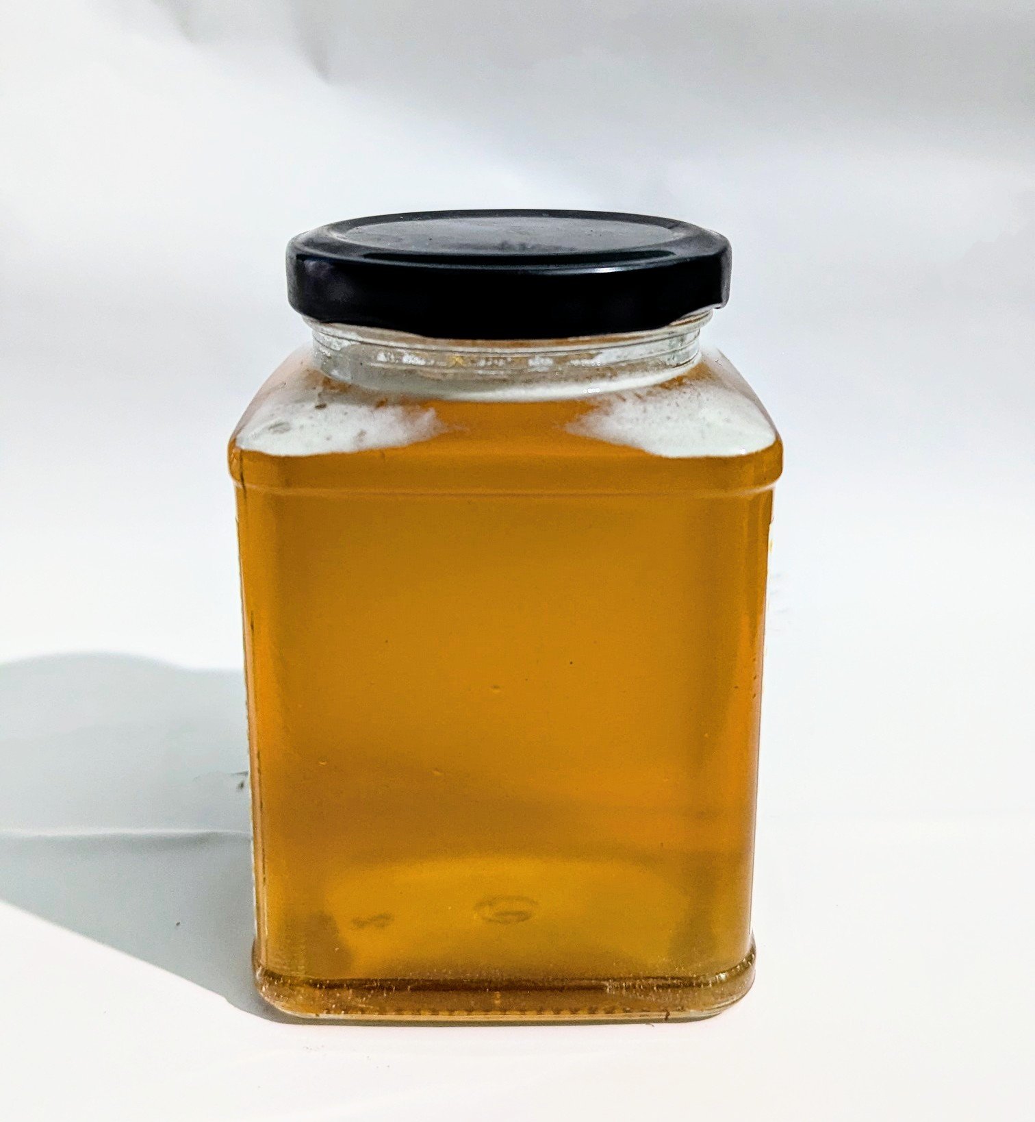 Motherz Nature Raw Lychee Honey Unfiltered Unprocessed Un Pasturised 100% Pure & Natural No Added Flavors or Preservatives 500g Glass Jar - Image 2